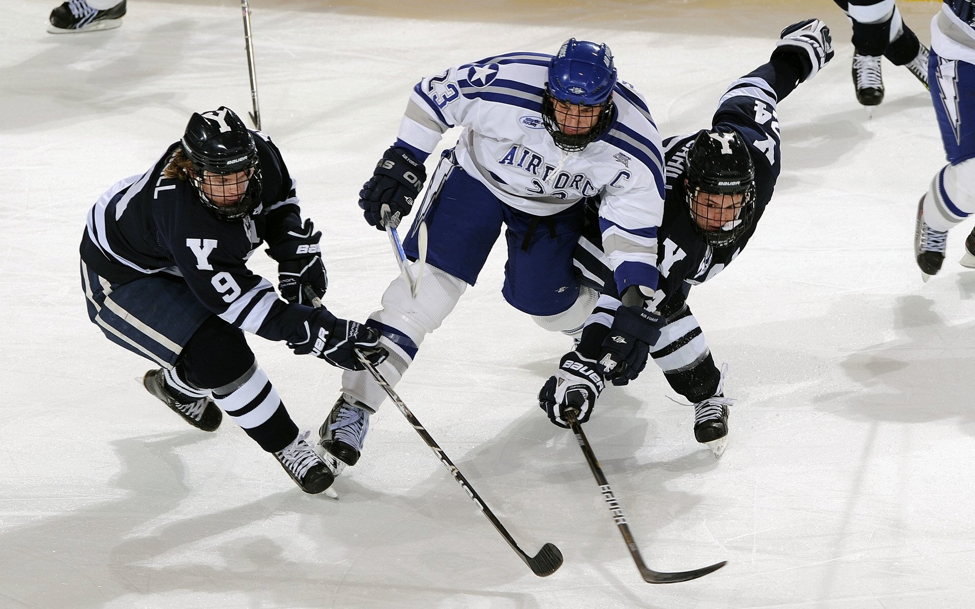 法甲高强度对抗成为衡量球员体能的重要标准，法甲推荐